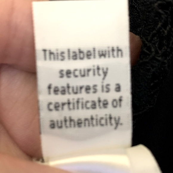 DIANE VON FURSTENBERG LACE DRESS PERFECT CONDITION   $400 never worn - Picture 14 of 16